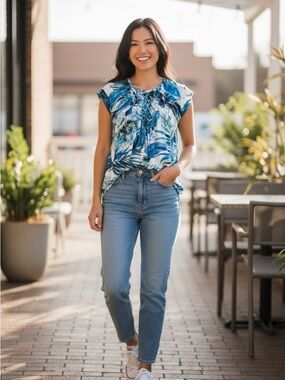 Premise Womens Small Blue Gardenia Floral Sleeveless Tunic Top Smocked Neck